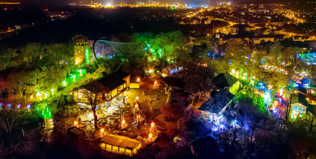 Magische Lichterelten im Zoo Halle
